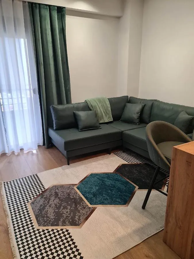 Grey Luxury Apartment Gjirokastër 0*,  Albanië