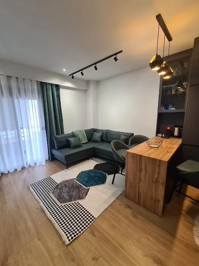 Grey Luxury Apartment Gjirokastër Albanië